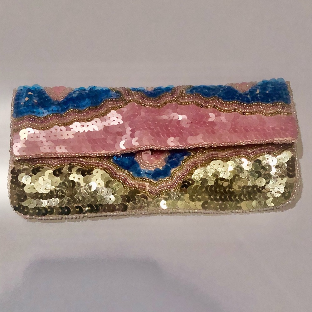 KC MALHAN SOFT SEQUINS CLUCTH *NEW